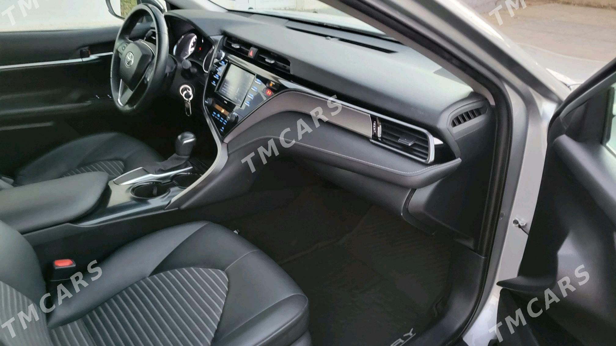 Toyota Camry 2020 - 300 000 TMT - Туркменгала - img 2