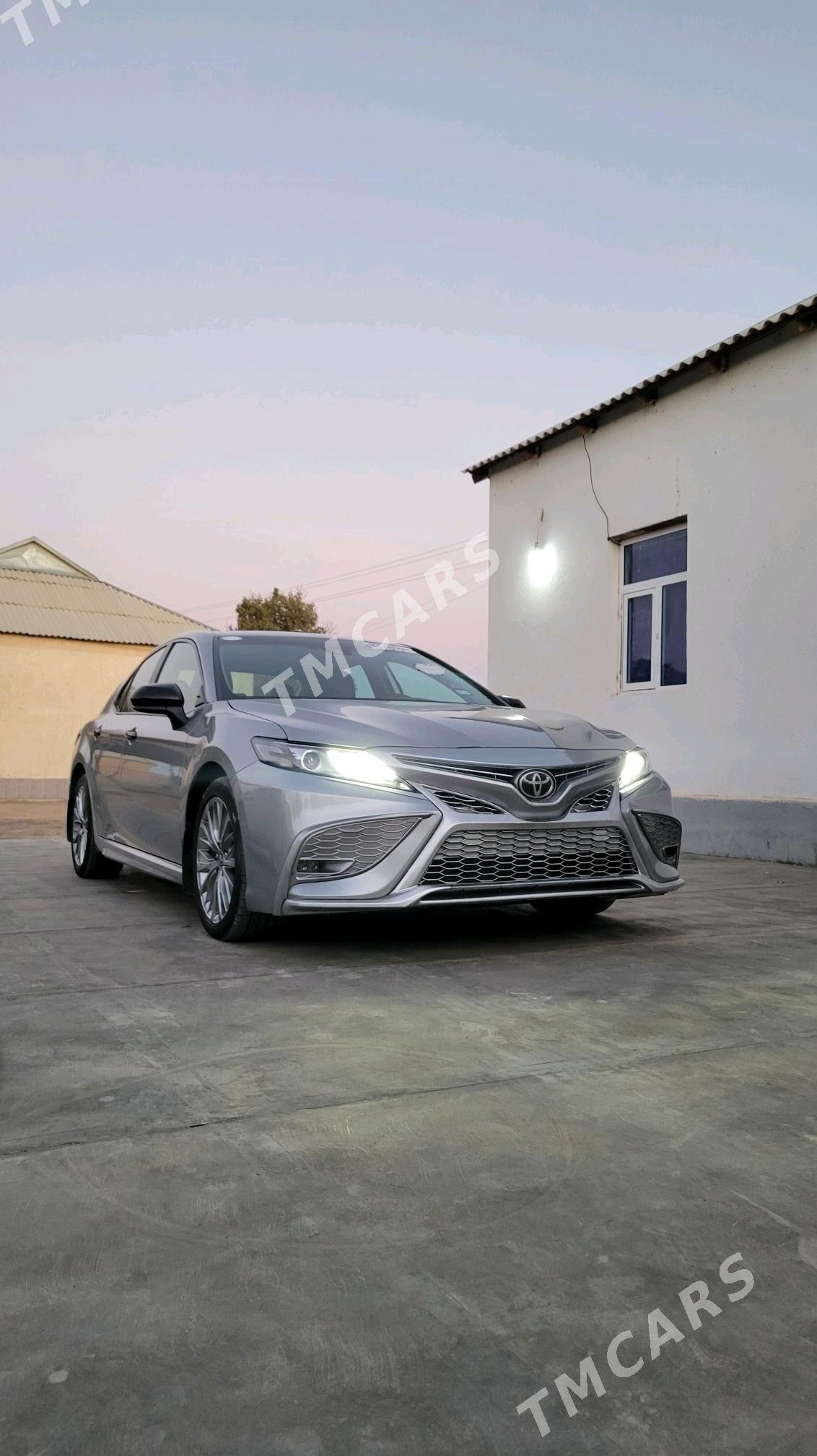 Toyota Camry 2020 - 300 000 TMT - Туркменгала - img 3