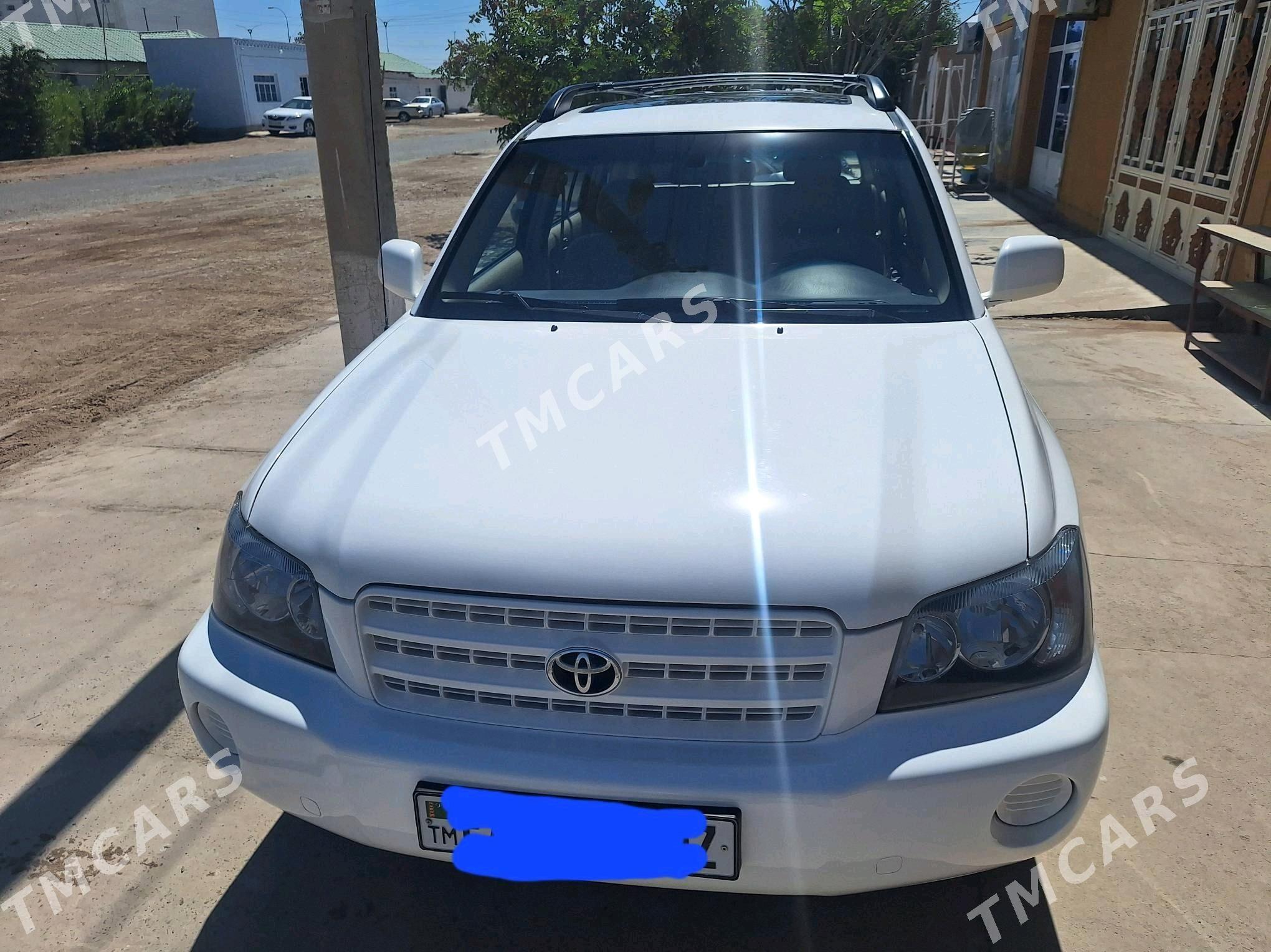 Toyota Highlander 2002 - 190 000 TMT - Кёнеургенч - img 3