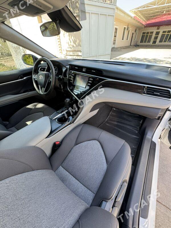 Toyota Camry 2018 - 288 000 TMT - Ашхабад - img 9