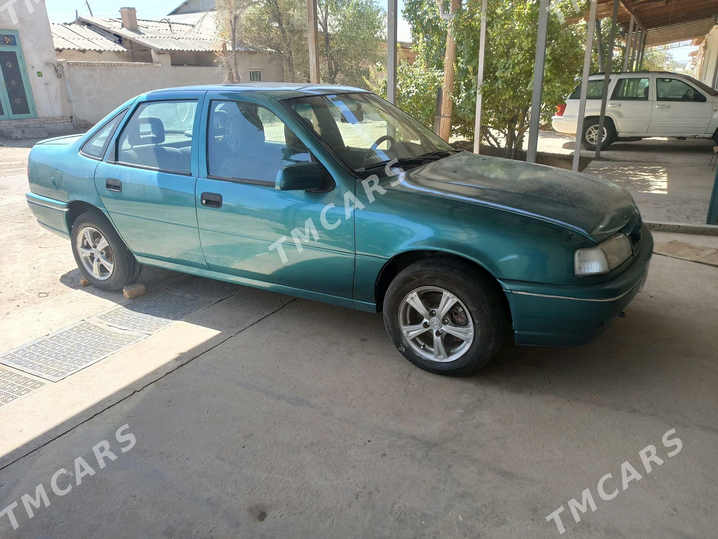 Opel Vectra 1995 - 45 000 TMT - Gurbansoltan Eje - img 4