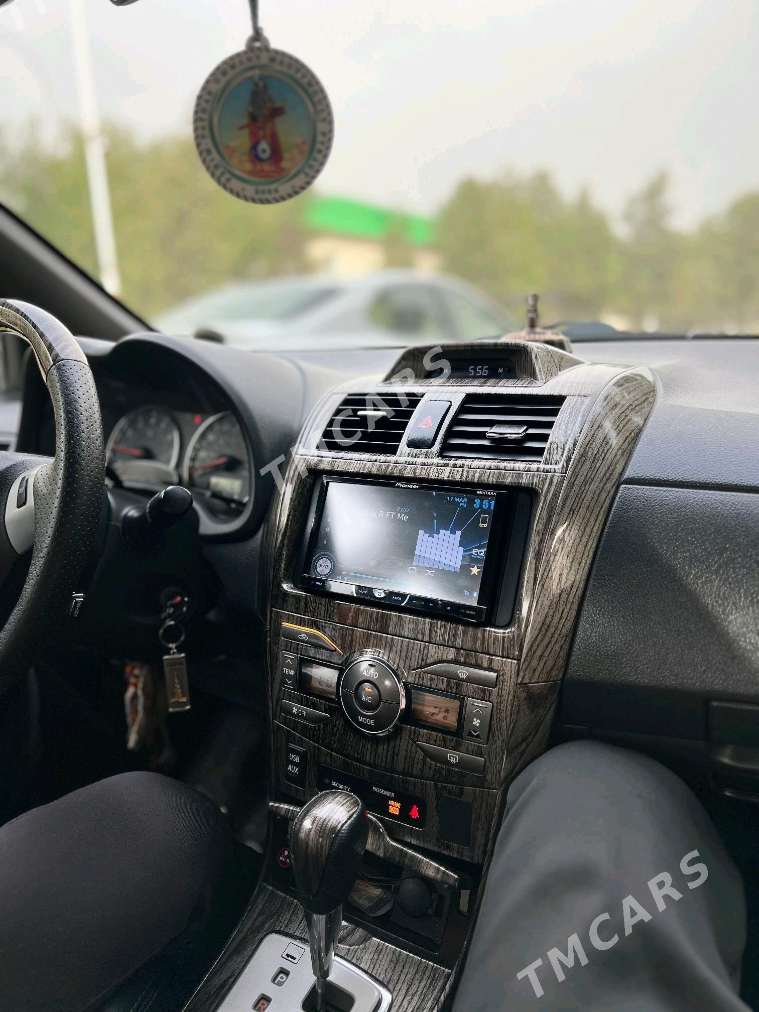 Toyota Corolla 2013 - 175 000 TMT - Теджен - img 5