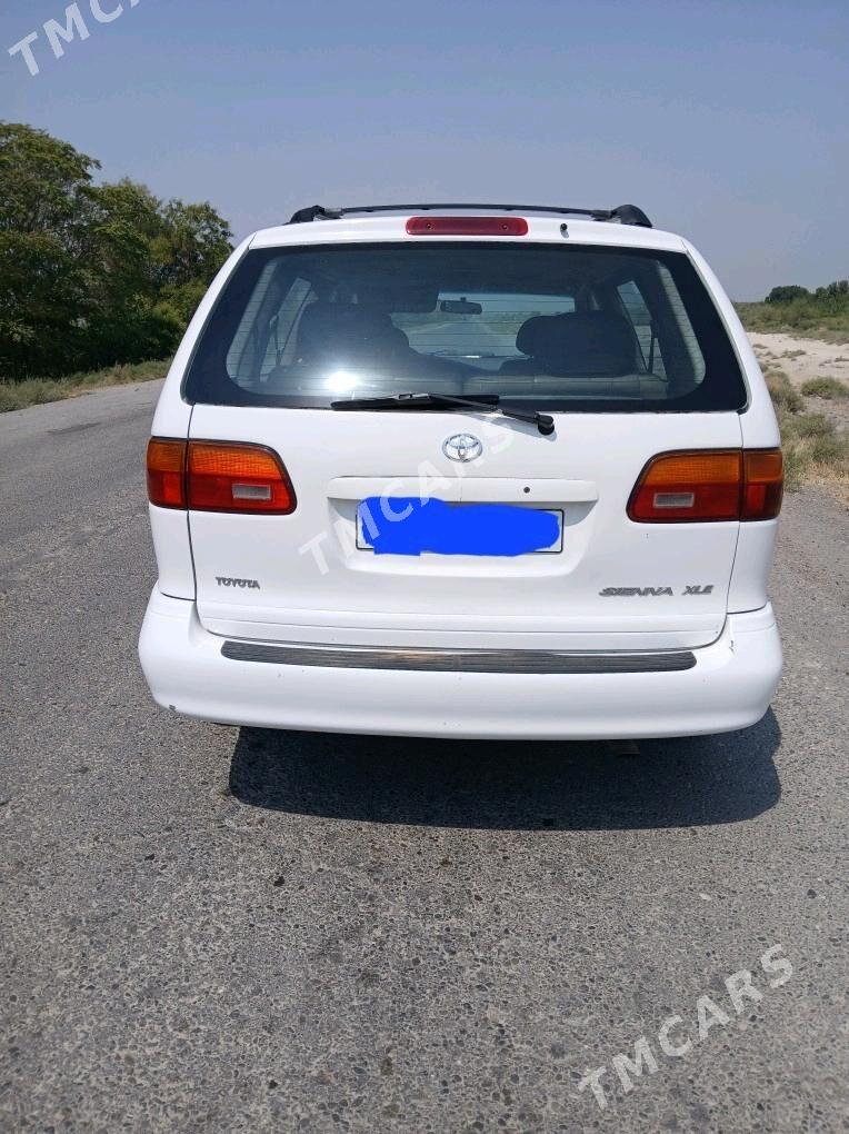 Toyota Sienna 2000 - 160 000 TMT - Ак-Бугдайский этрап - img 2