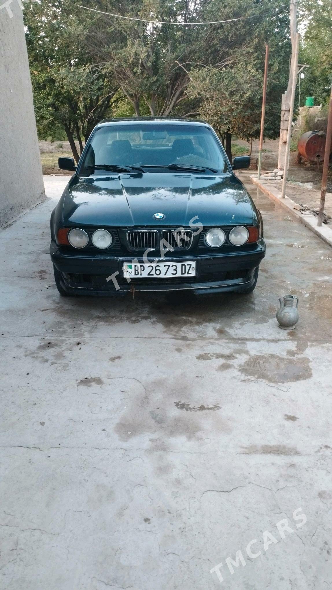 BMW 525 1991 - 18 000 TMT - Гурбансолтан Едже - img 3