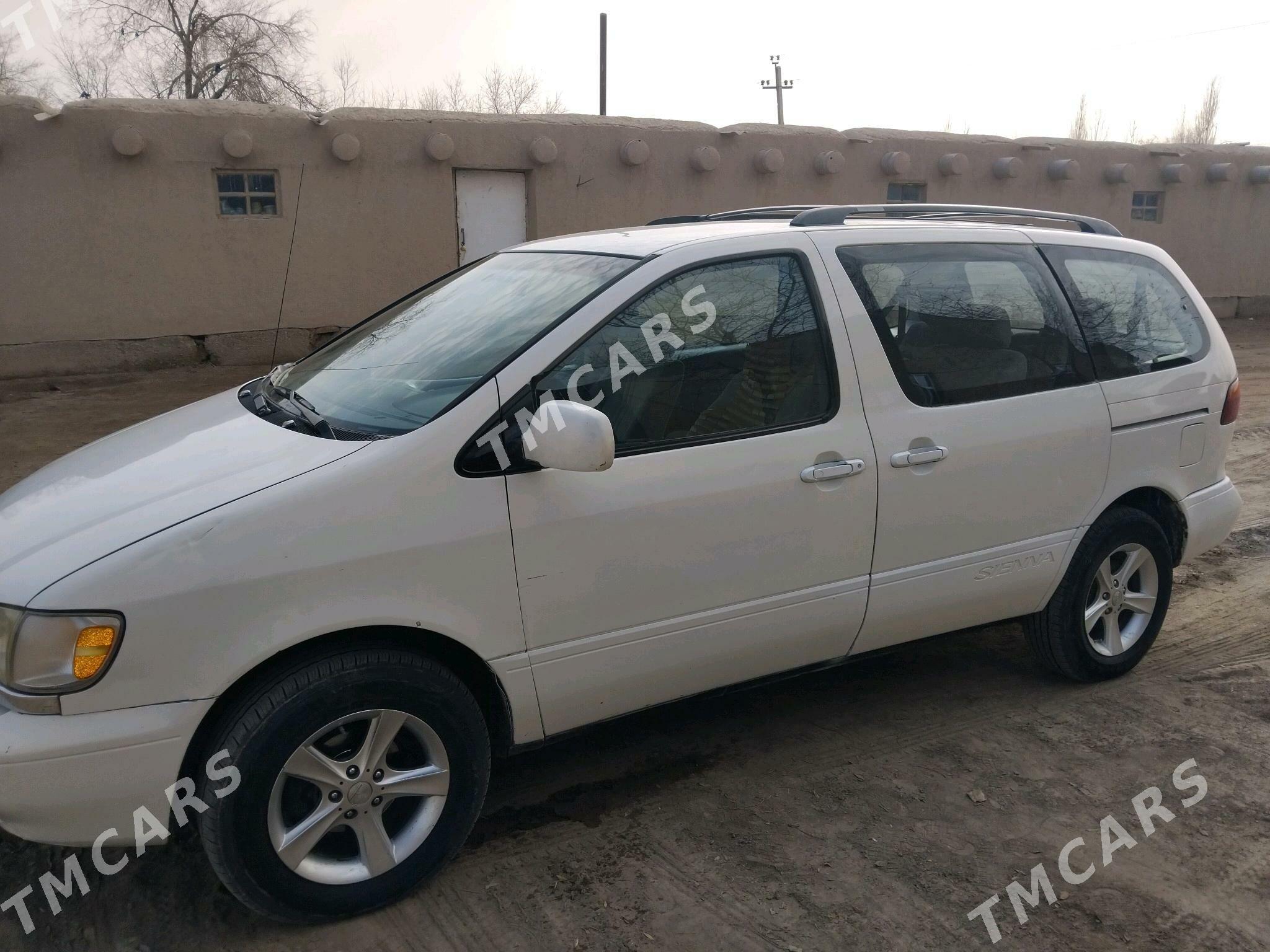 Toyota Sienna 1998 - 138 000 TMT - Türkmenbaşy etr. - img 2