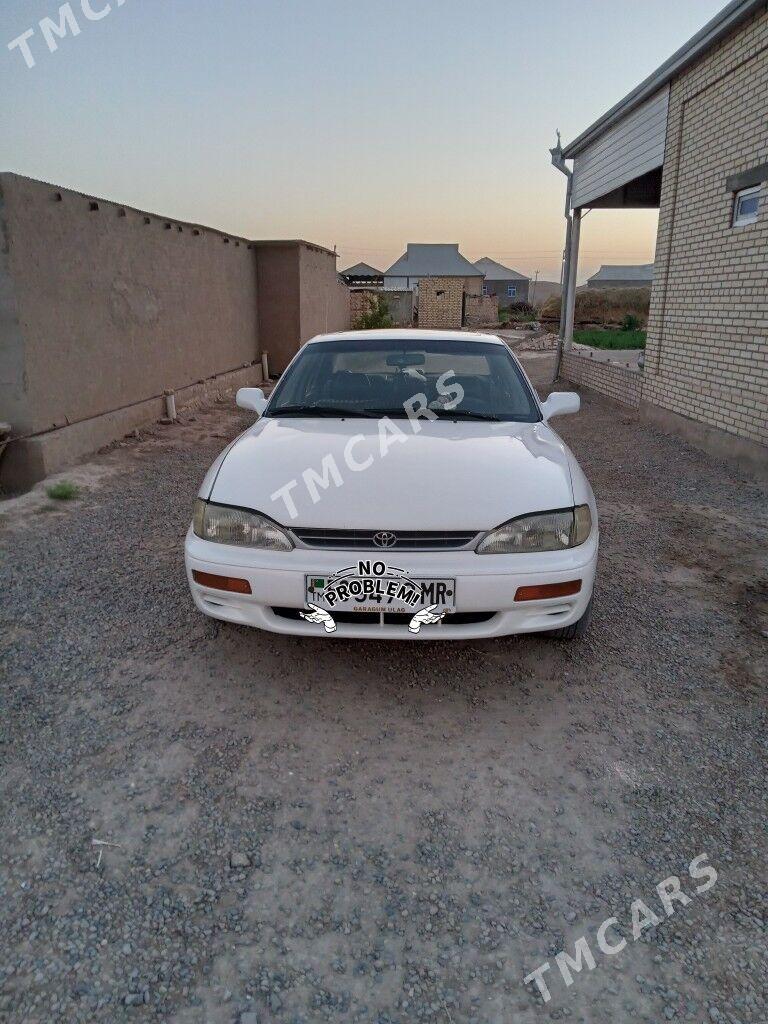 Toyota Camry 1995 - 90 000 TMT - Байрамали - img 2