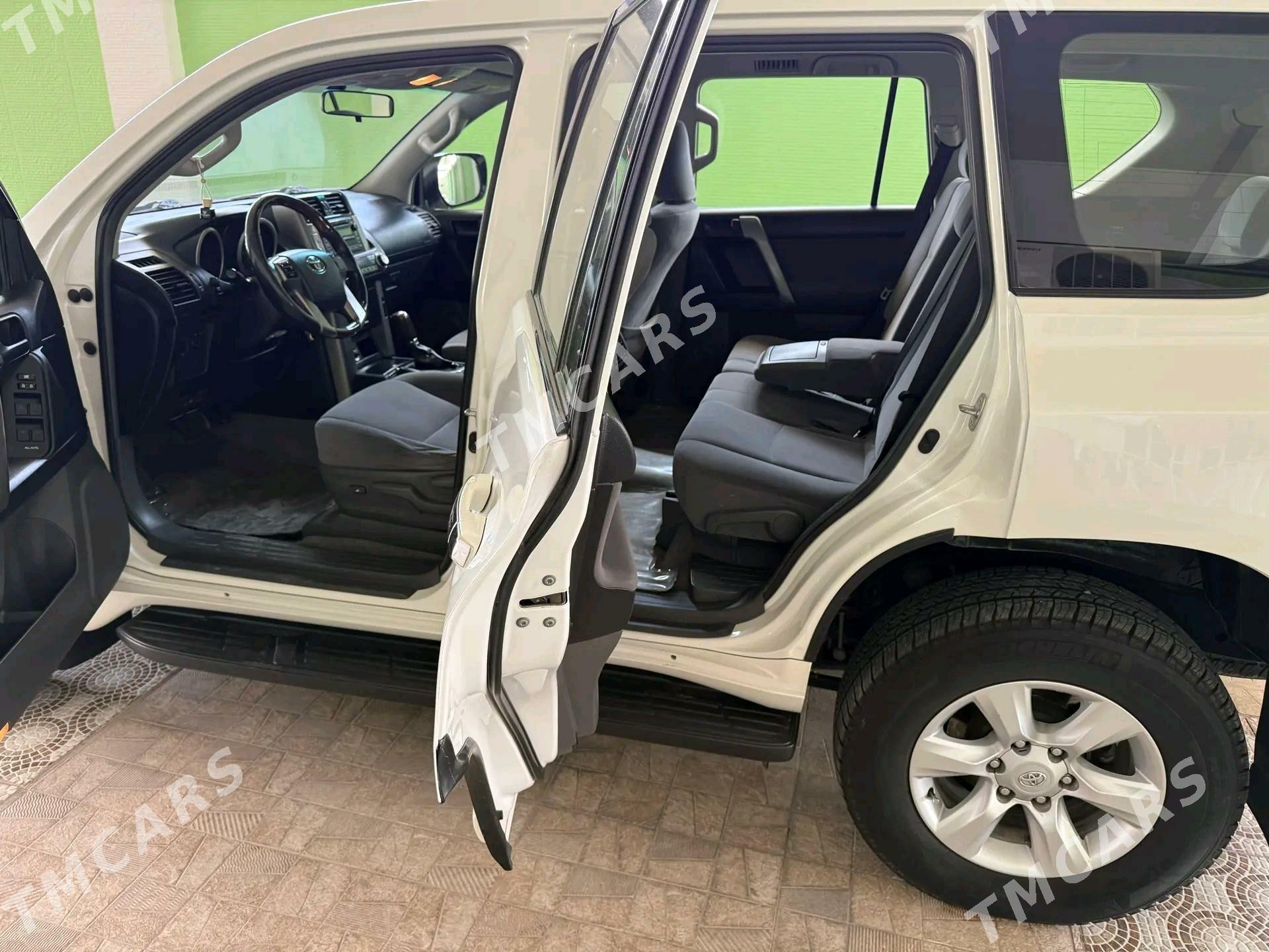 Toyota Land Cruiser Prado 2013 - 560 000 TMT - Aşgabat - img 7