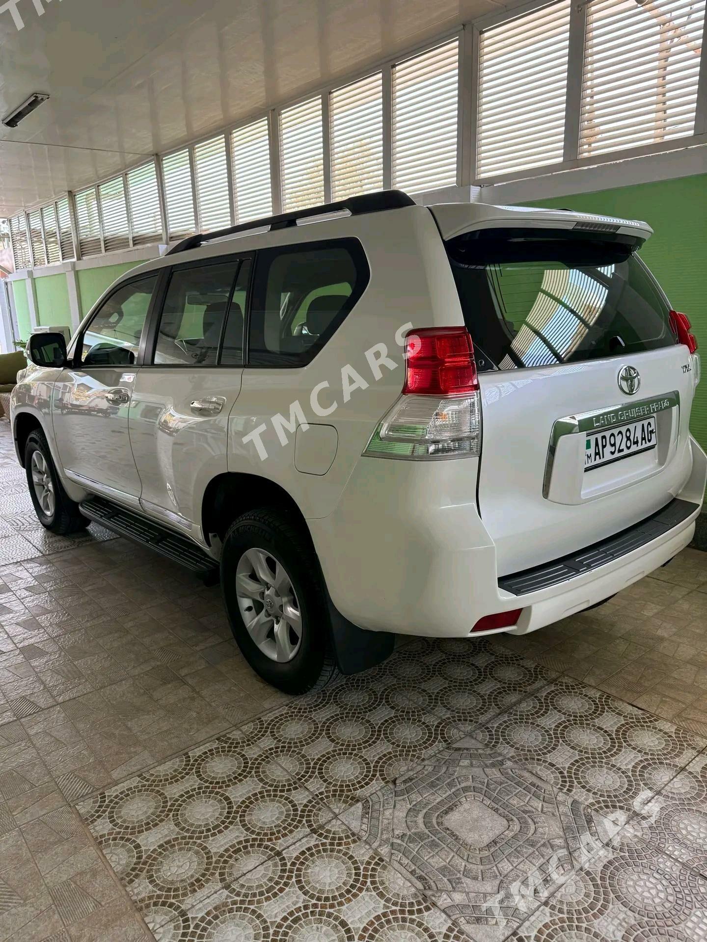 Toyota Land Cruiser Prado 2013 - 560 000 TMT - Aşgabat - img 8