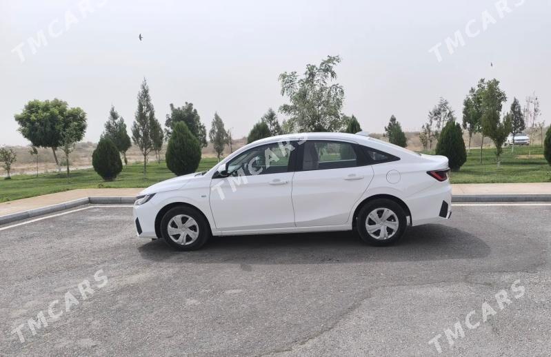 Toyota Yaris 2020 - 310 000 TMT - Ашхабад - img 3