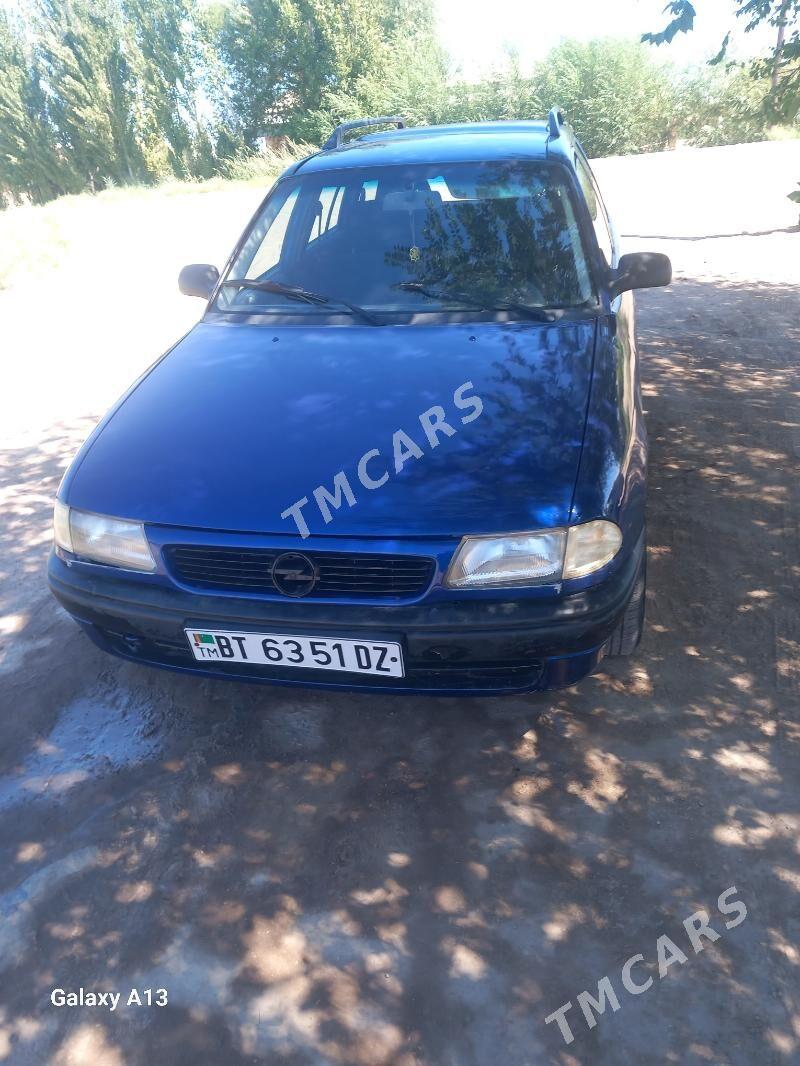 Opel Astra 1996 - 40 000 TMT - Gubadag - img 4
