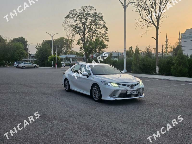 Toyota Camry 2019 - 245 000 TMT - Aşgabat - img 5
