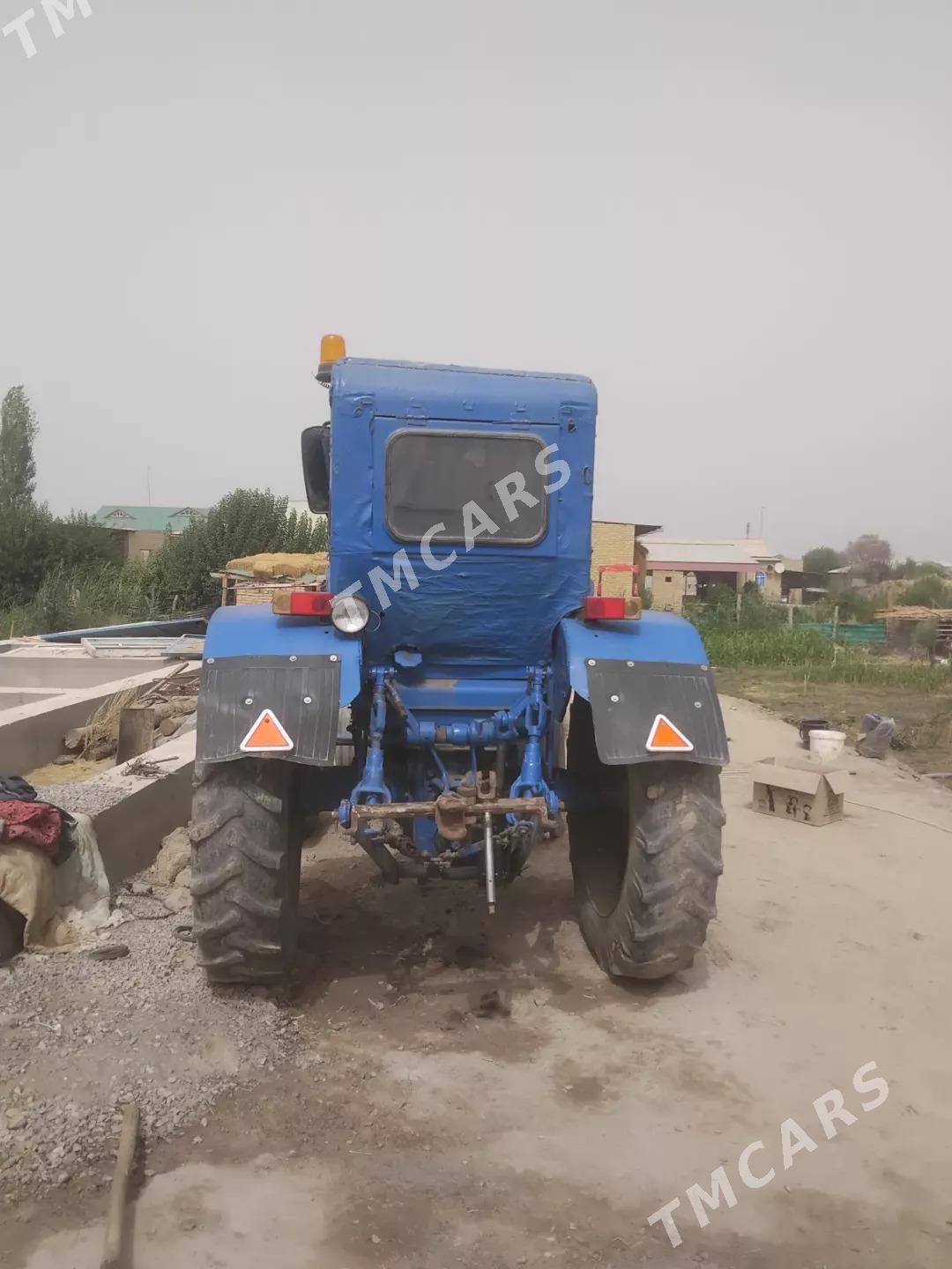 MTZ T-28 1992 - 35 000 TMT - Дянев - img 2