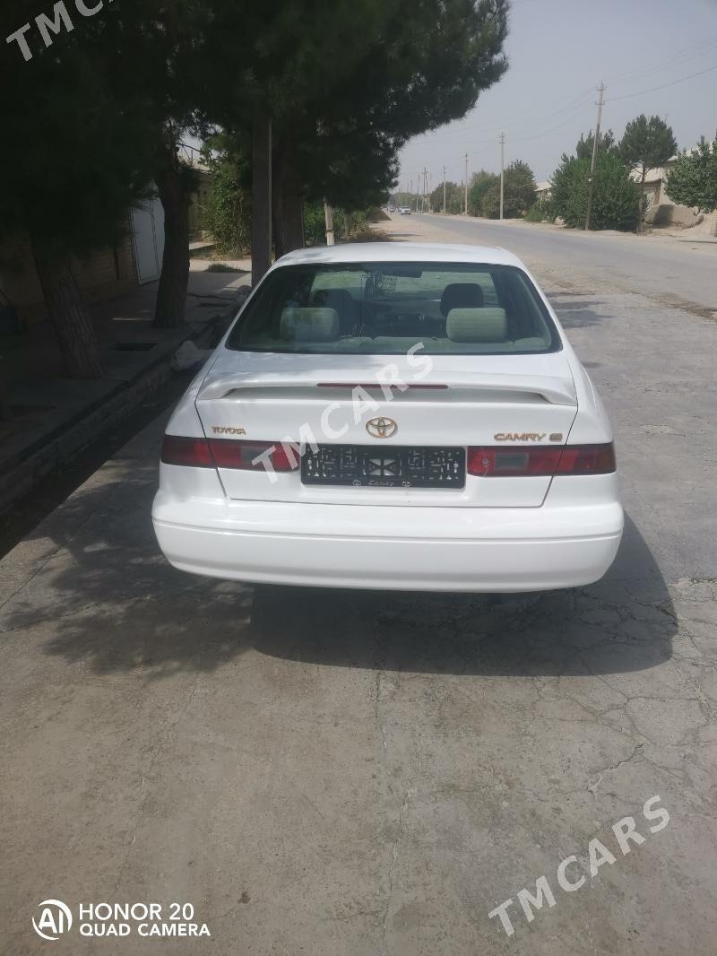 Toyota Camry 1997 - 140 000 TMT - Халач - img 3