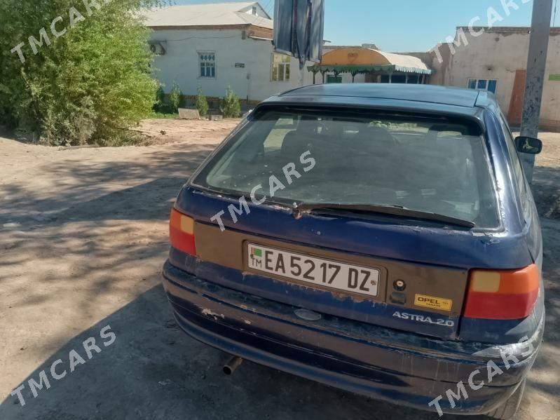 Opel Astra 1996 - 30 000 TMT - Türkmenbaşy etr. - img 4