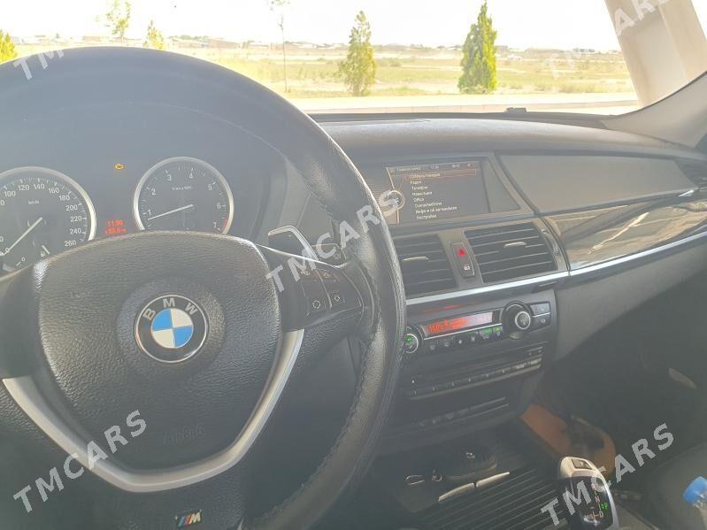 BMW X5 2011 - 330 000 TMT - Türkmenabat - img 2
