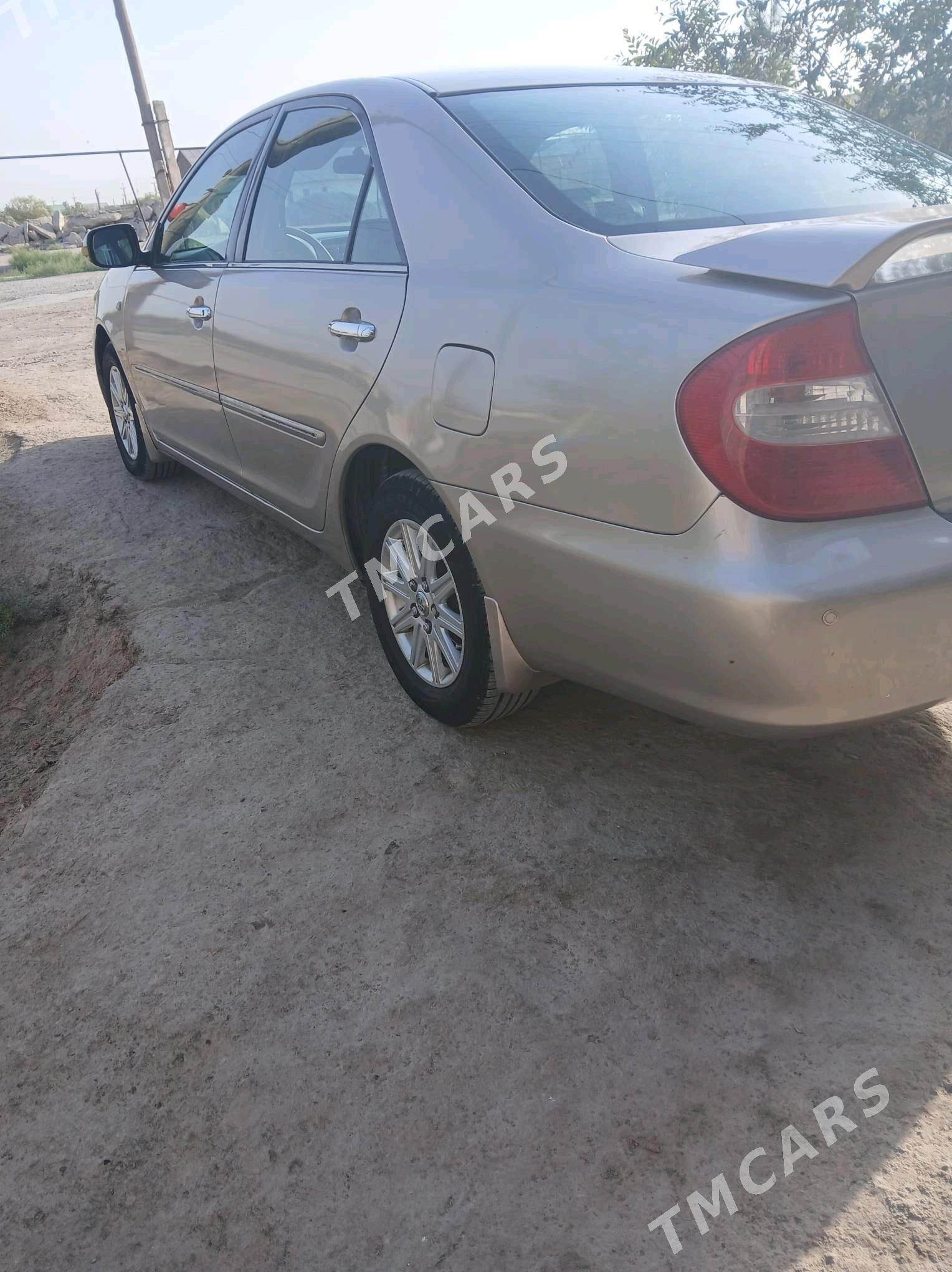 Toyota Camry 2002 - 188 000 TMT - Кёнеургенч - img 3