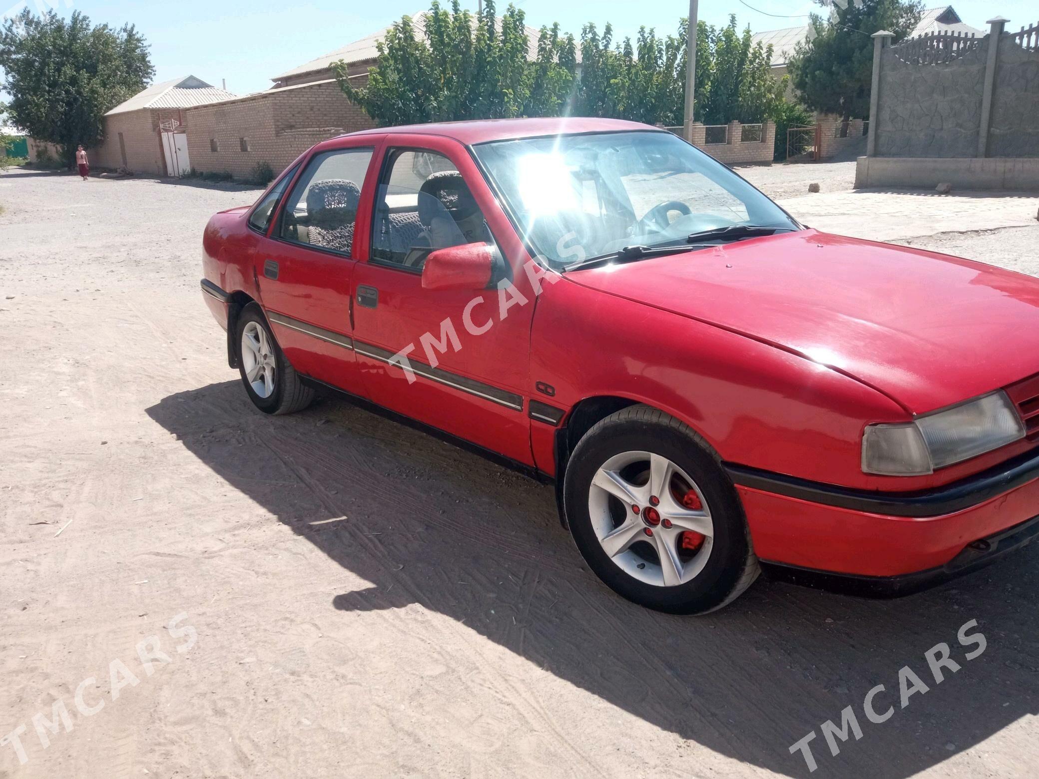 Opel Vectra 1992 - 27 000 TMT - Мары - img 3