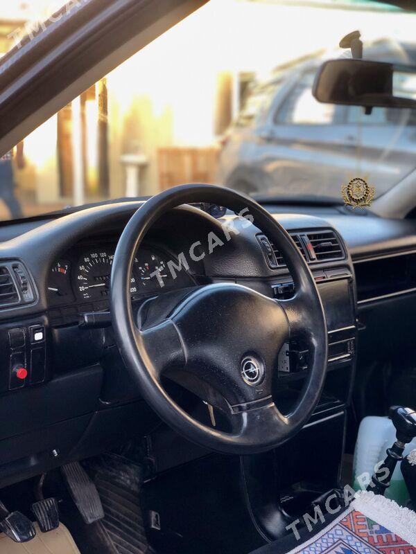 Opel Vectra 1992 - 42 000 TMT - Мары - img 9