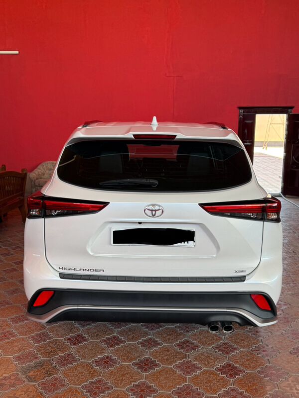 Toyota Highlander 2021 - 540 000 TMT - Мары - img 7