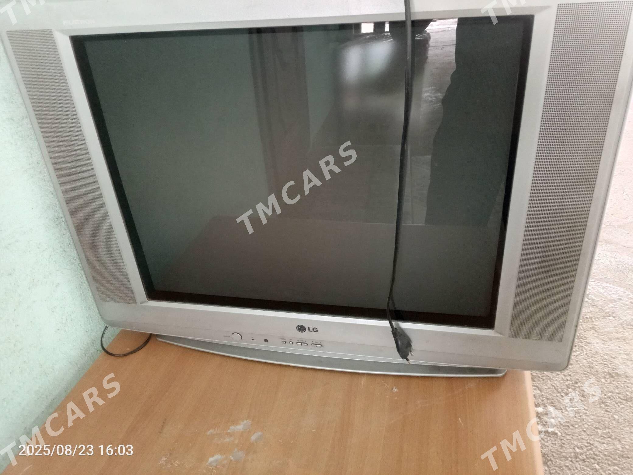 LG Telewizor - Mary - img 3