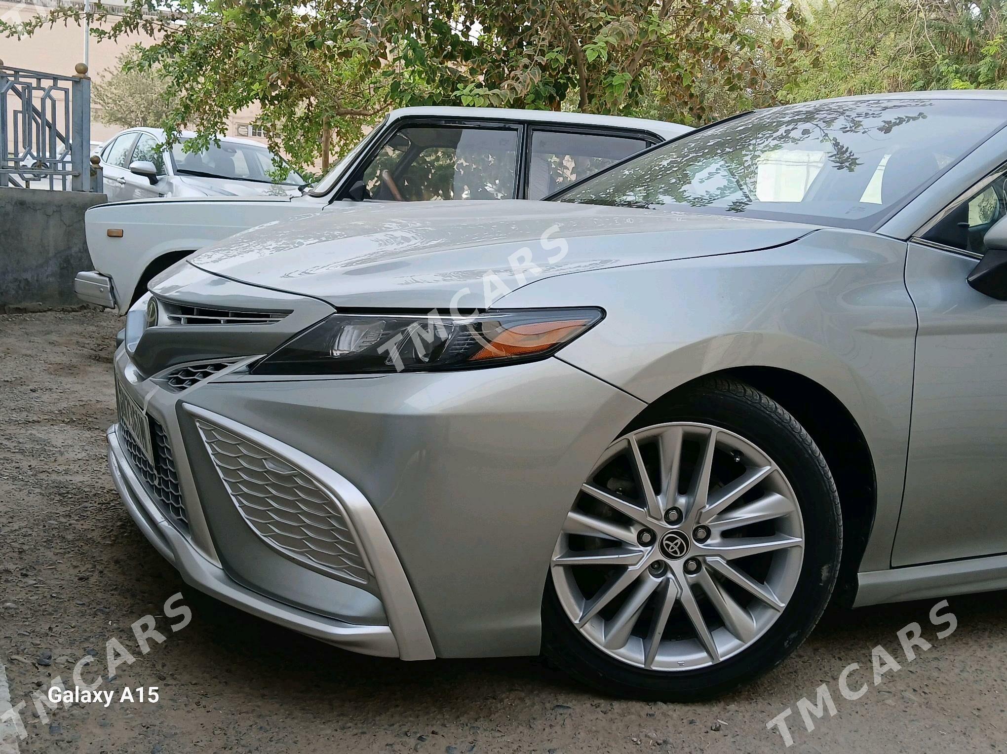Toyota Camry 2022 - 280 000 TMT - Байрамали - img 2