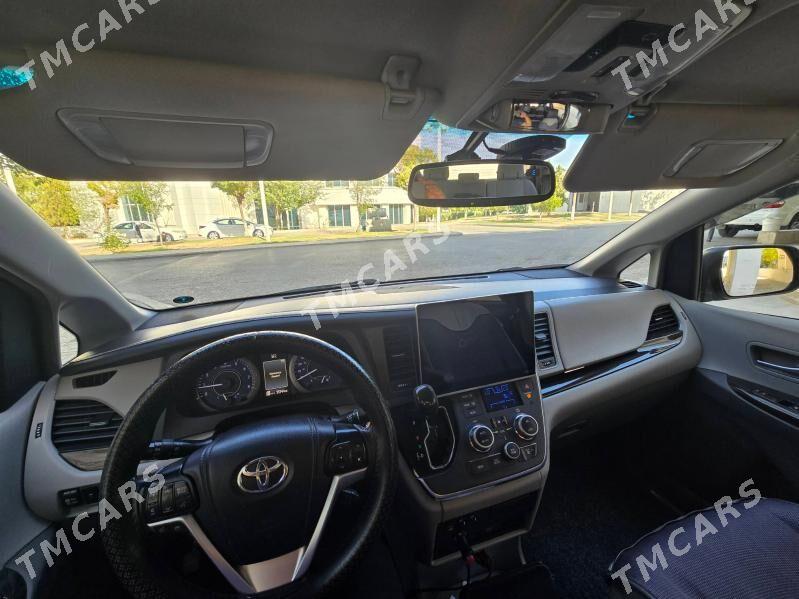 Toyota Sienna 2017 - 405 000 TMT - Ашхабад - img 3