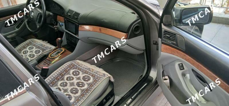 BMW E39 2002 - 129 000 TMT - Сейди - img 3