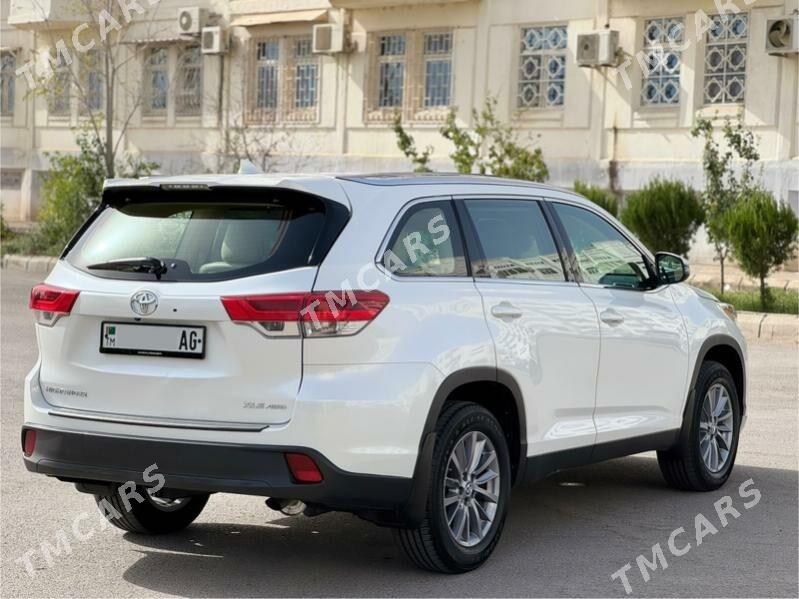 Toyota Highlander 2019 - 458 000 TMT - Ашхабад - img 10
