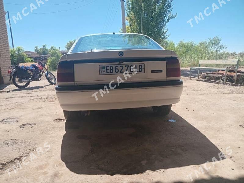 Opel Vectra 1993 - 20 000 TMT - Саят - img 2