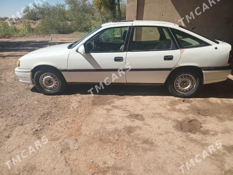 Opel Vectra 1993 - 20 000 TMT - Саят - img 3