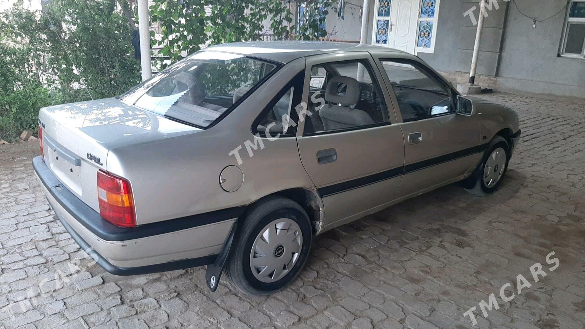 Opel Vectra 1991 - 29 000 TMT - Mary - img 3