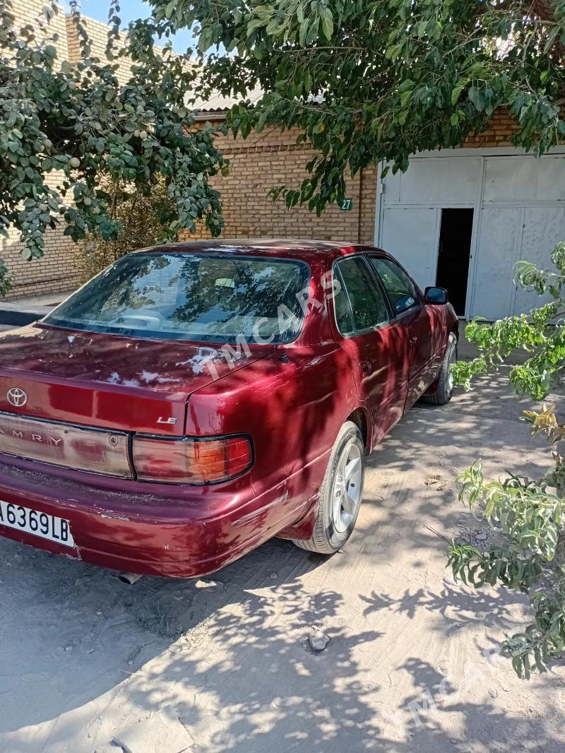 Toyota Camry 1993 - 73 000 TMT - Köýtendag - img 4