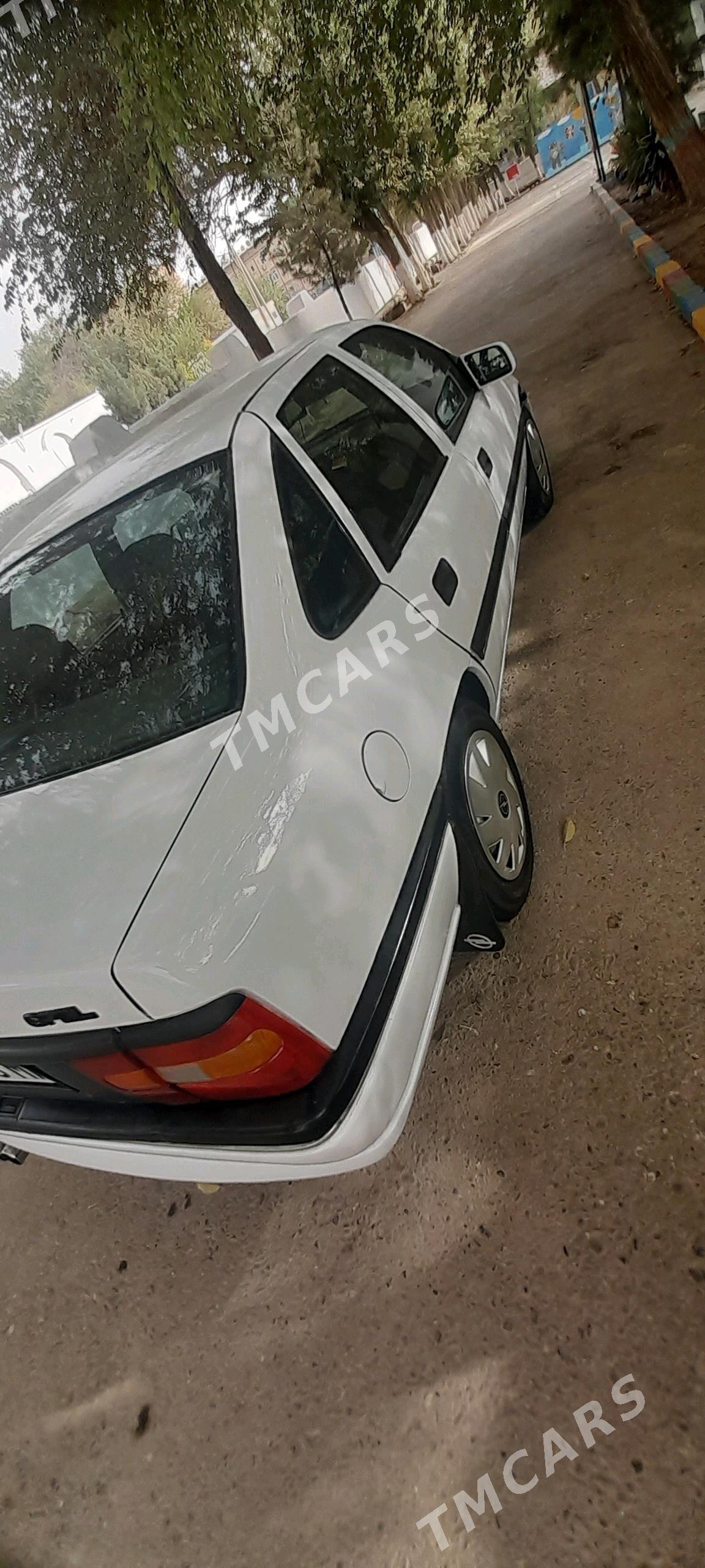 Opel Vectra 1992 - 35 000 TMT - Мары - img 3