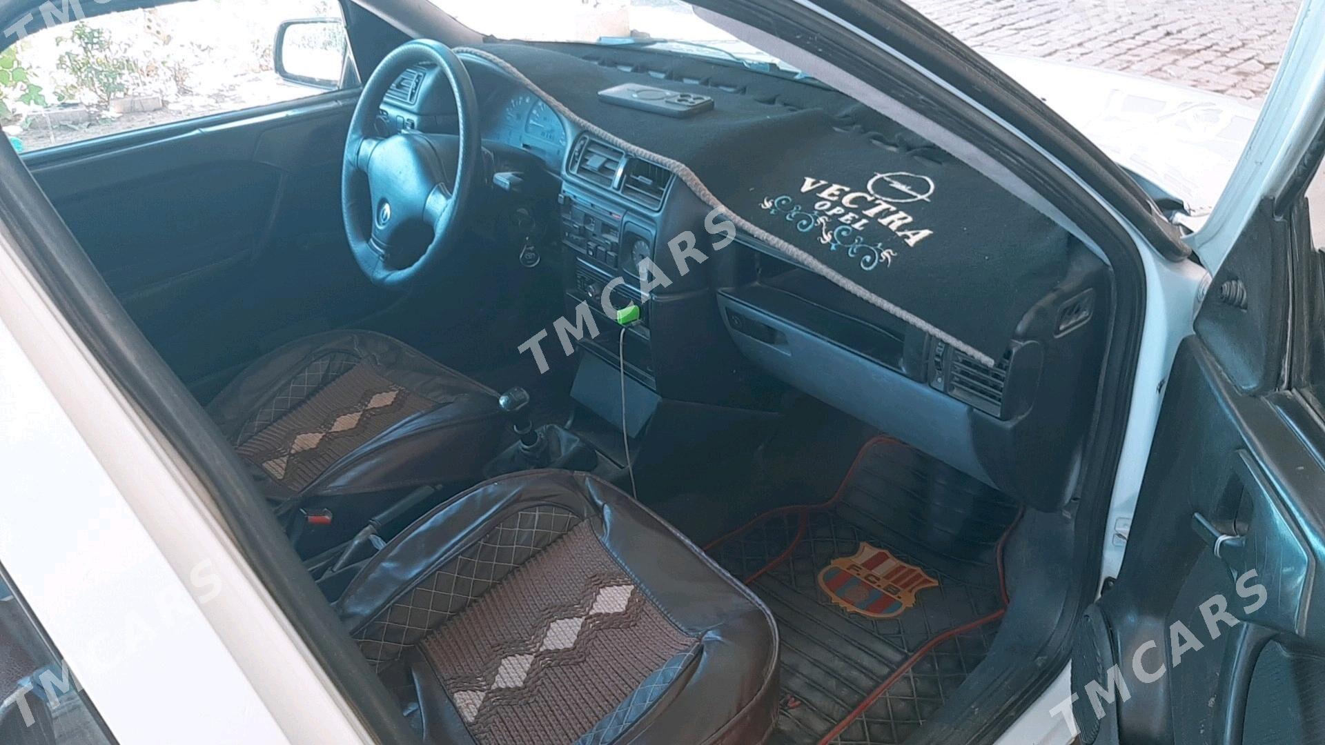 Opel Vectra 1991 - 29 000 TMT - Мары - img 4
