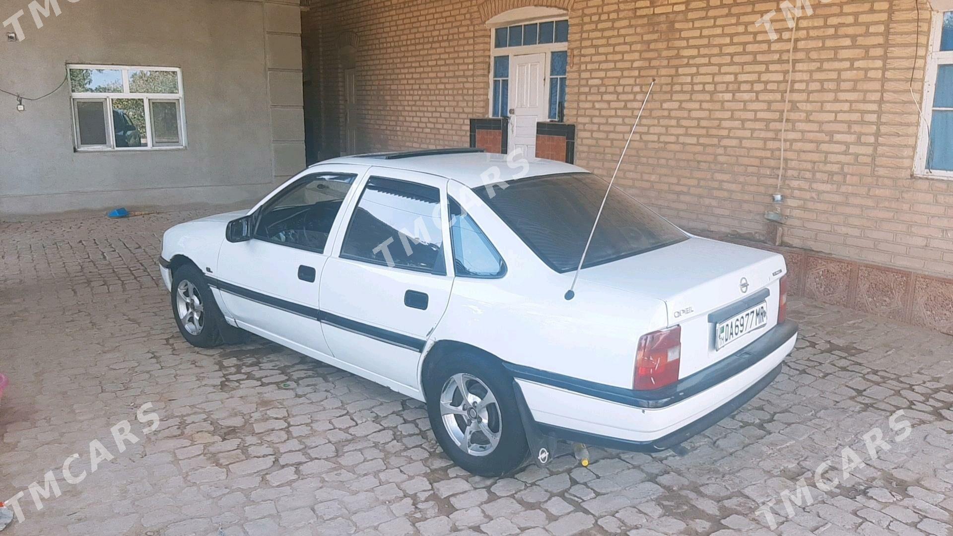 Opel Vectra 1991 - 29 000 TMT - Мары - img 3