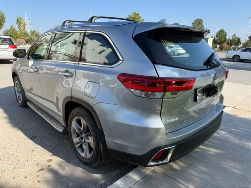 Toyota Highlander 2017 - 425 000 TMT - Туркменабат - img 4