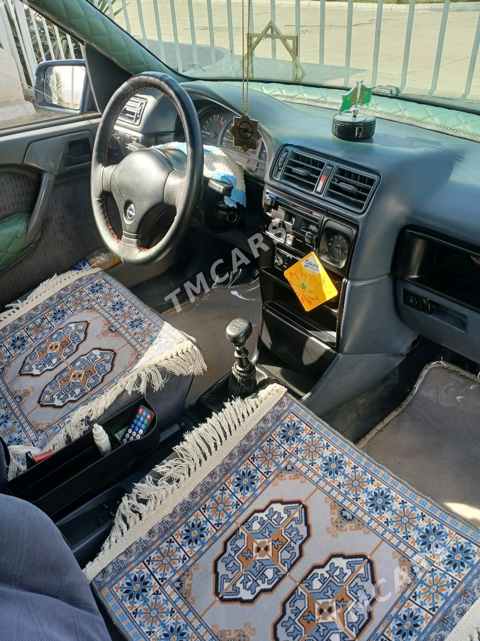 Opel Vectra 1991 - 32 000 TMT - Махтумкули - img 6