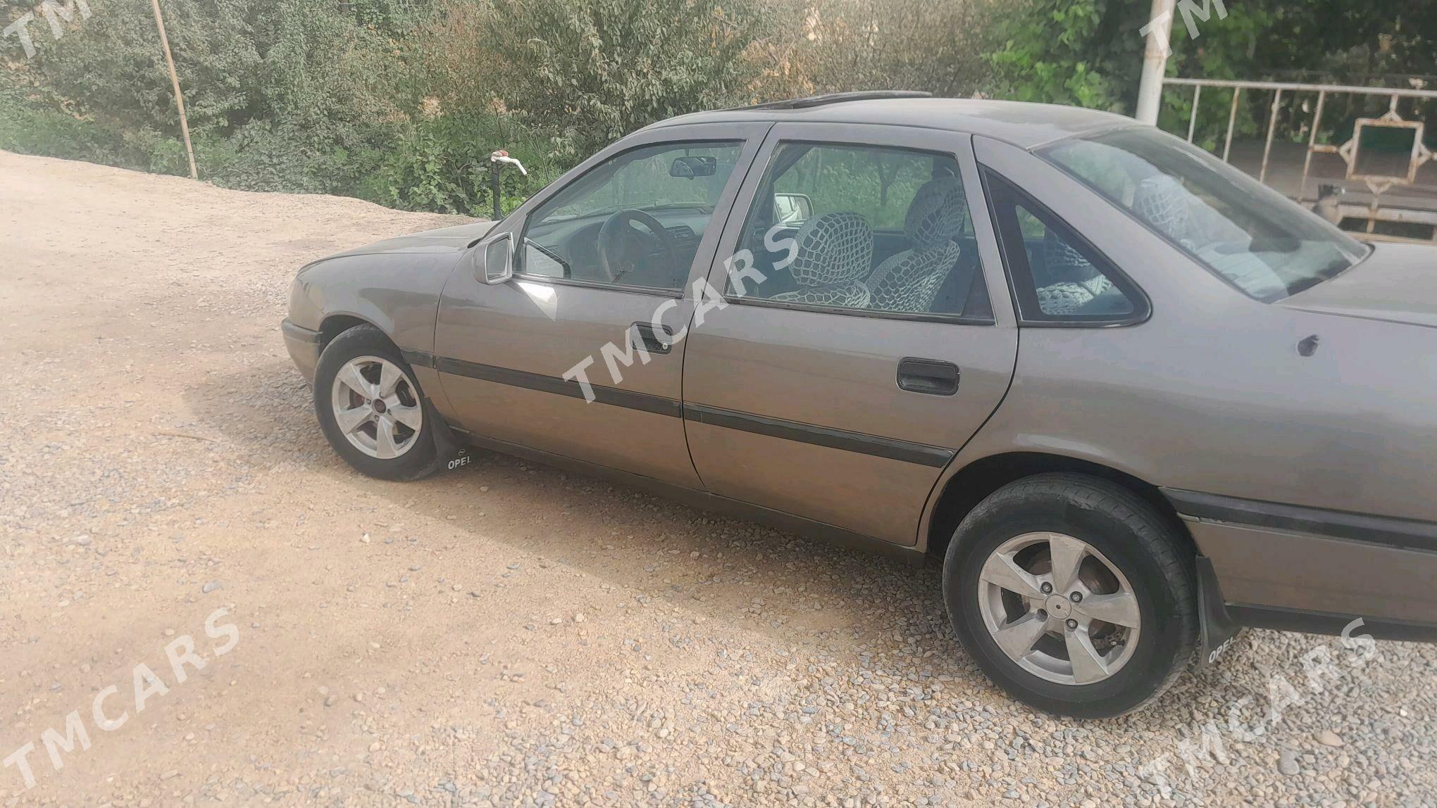 Opel Vectra 1992 - 40 000 TMT - Сакарчага - img 5