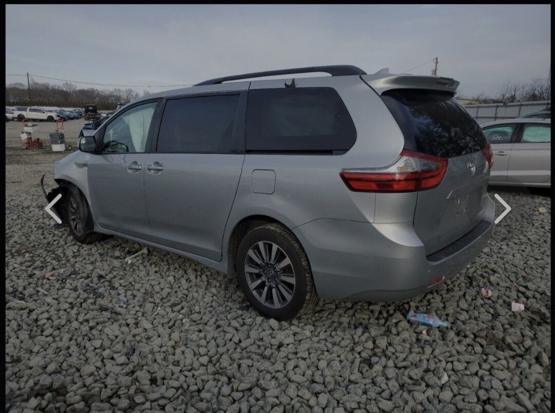 Toyota Sienna 2020 - 427 000 TMT - "Алтын Асыр" Гундогар базары ( Толкучка) - img 6