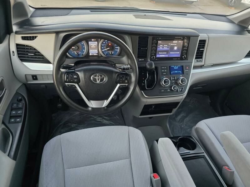 Toyota Sienna 2020 - 427 000 TMT - "Алтын Асыр" Гундогар базары ( Толкучка) - img 2