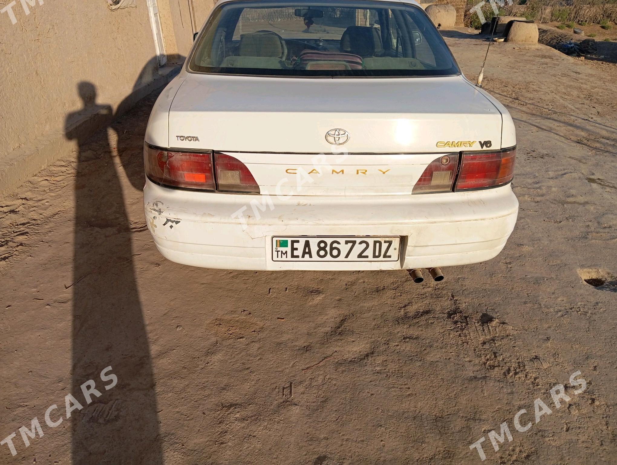 Toyota Camry 1993 - 55 000 TMT - етр. Туркменбаши - img 2