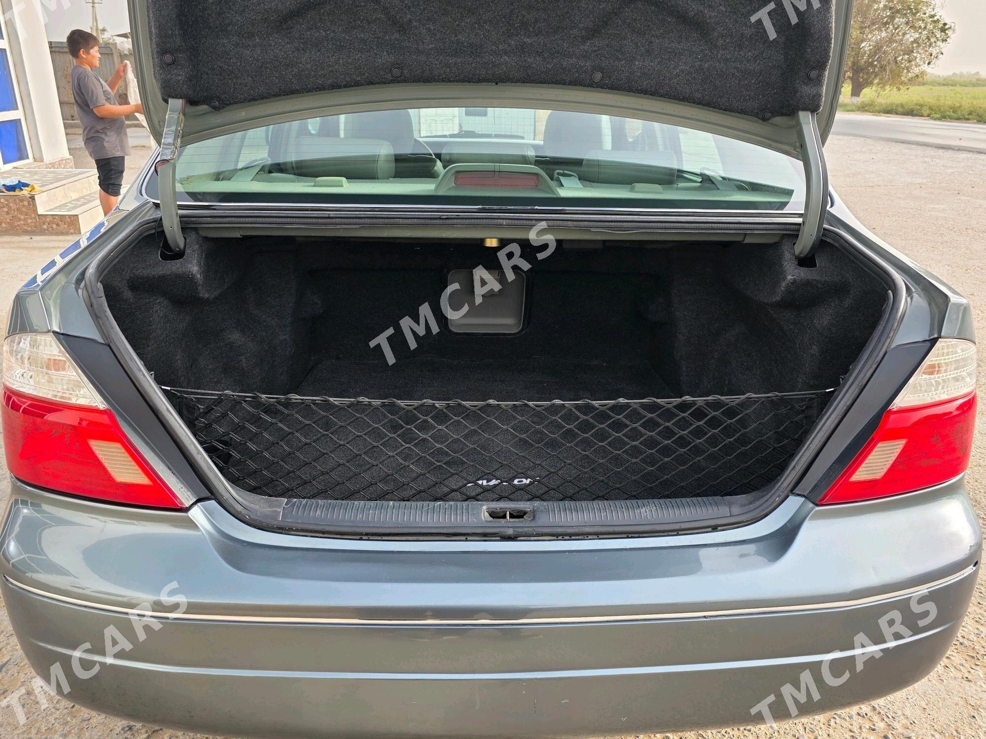 Toyota Avalon 2004 - 205 000 TMT - Мары - img 7
