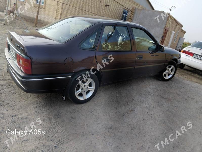 Opel Vectra 1995 - 30 000 TMT - Дянев - img 3