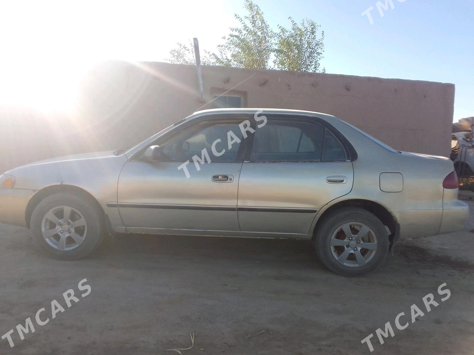 Toyota Corolla 1998 - 60 000 TMT - Гурбансолтан Едже - img 2