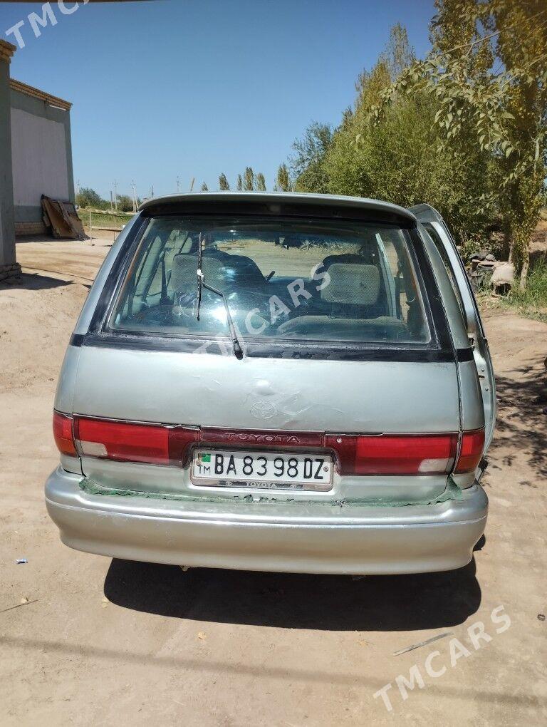 Toyota Previa 1992 - 55 000 TMT - Гурбансолтан Едже - img 2