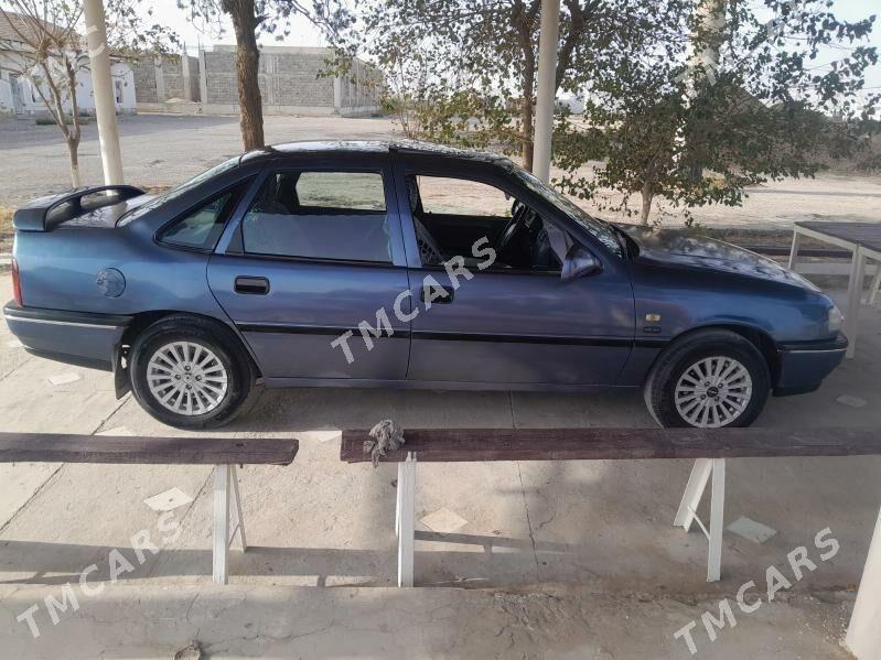 Opel Vectra 1989 - 36 000 TMT - Jebel - img 8