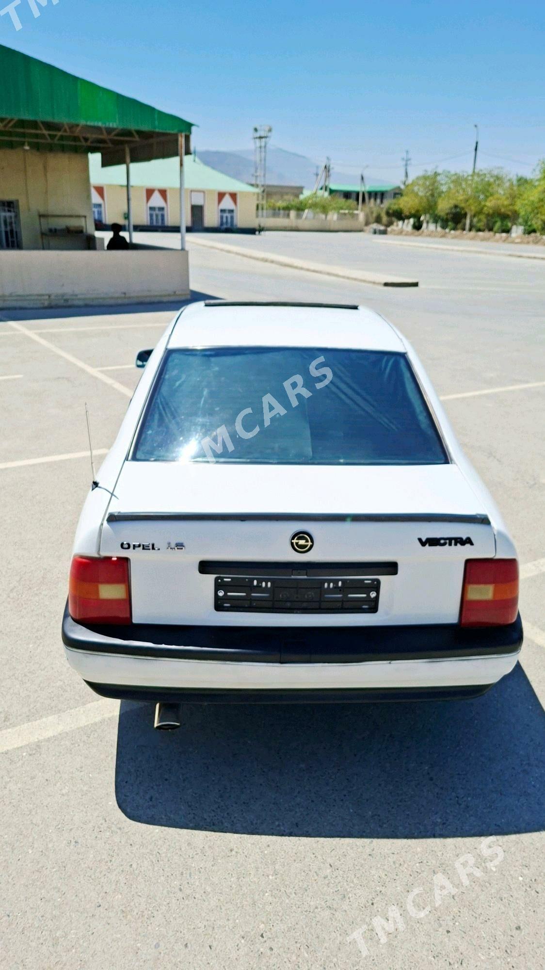 Opel Vectra 1991 - 25 000 TMT - Бузмеин - img 2