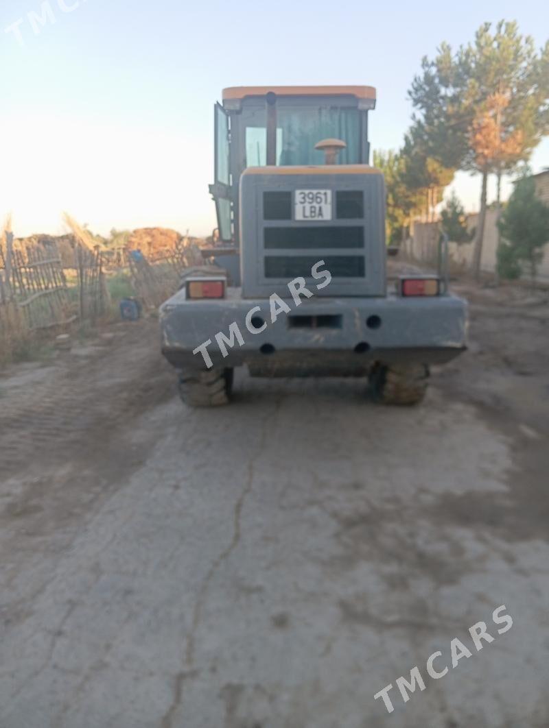 XCMG LW300F 2010 - 340 000 TMT - Гарабекевюл - img 5