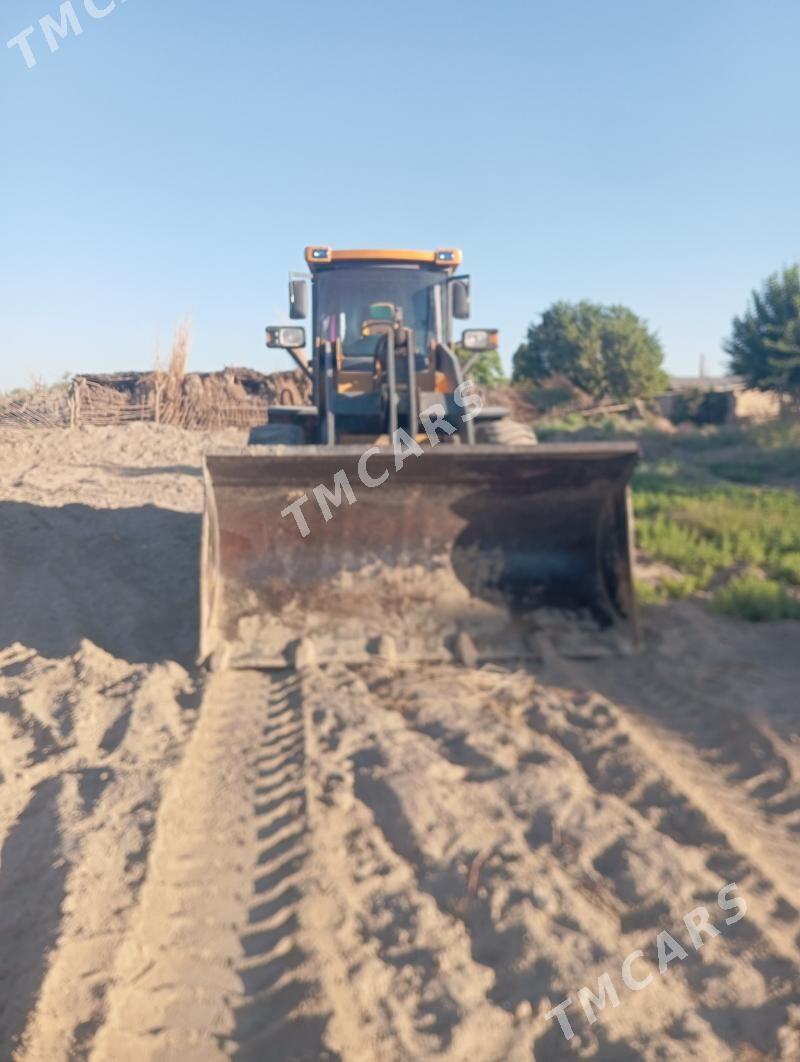 XCMG LW300F 2010 - 340 000 TMT - Гарабекевюл - img 3