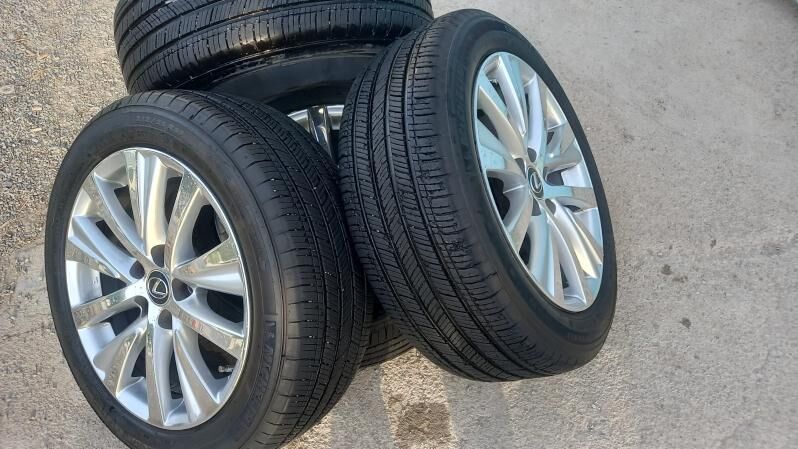21 leksus 17 5 200 TMT - Бедев - img 2